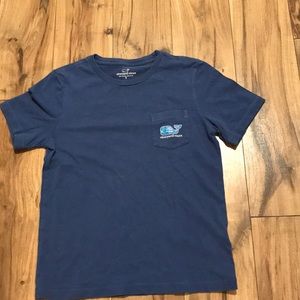 Boys vineyard vines tshirt